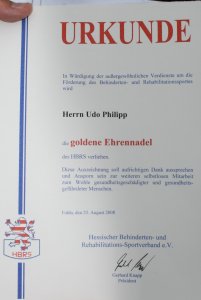 Urkunde Ehrennadel Gold