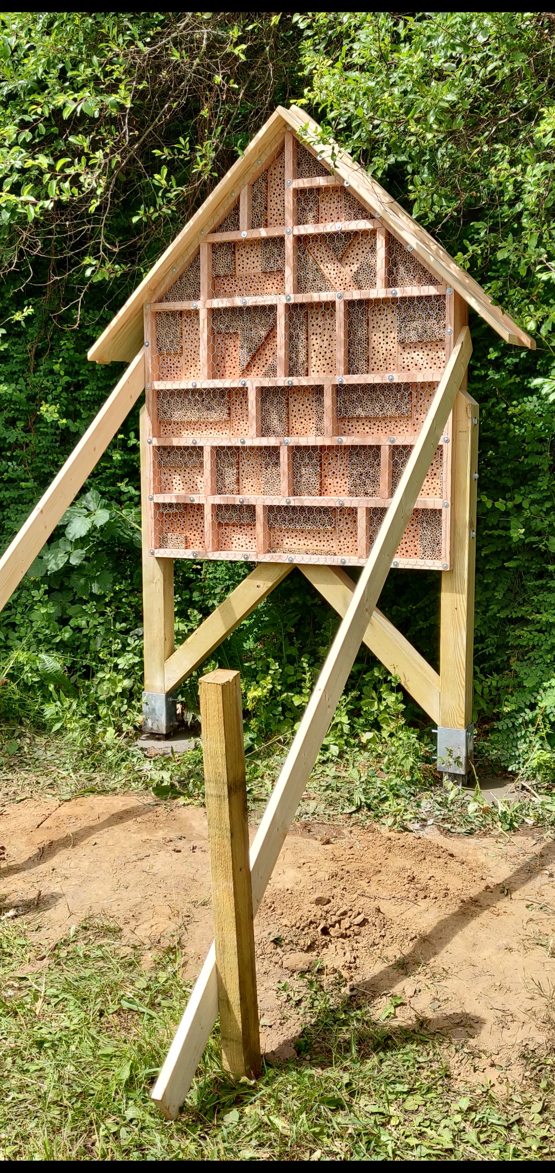 Insektennisthilfe TSV